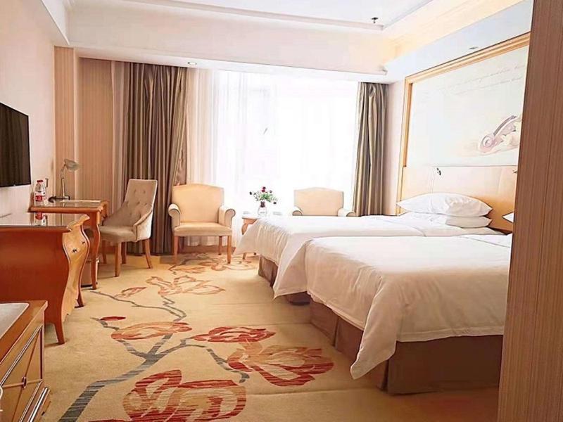 Vienna Hotel Liaocheng University Екстериор снимка